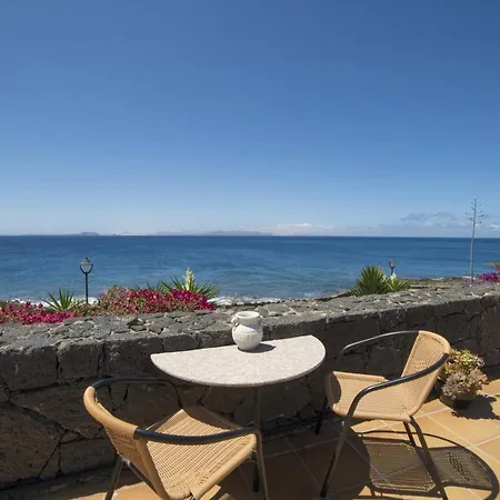 Costa Gwiga Villa *