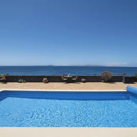 Costa Gwiga פלאיה בלנקה