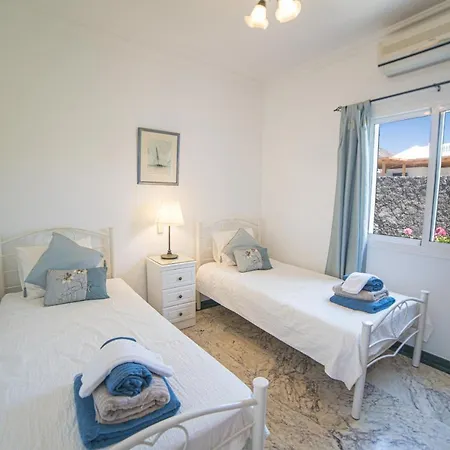 Villa Costa Gwiga Playa Blanca